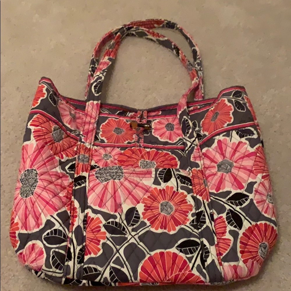 Vera Bradley tote bag